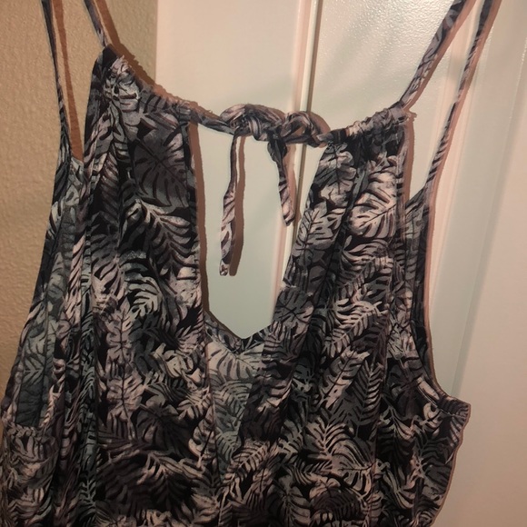BP ROMPER LEAF BLACK AND WHITE PATTERN NORDSTROM - Picture 6 of 6